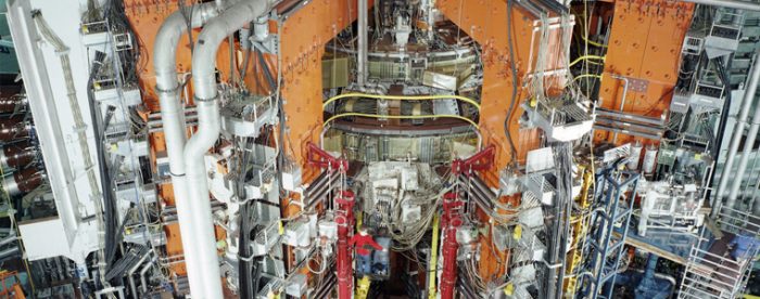 El reactor JET logra un hito clave al superar con éxito las pruebas finales con deuterio y tritio en el camino hacia la fusión nuclear