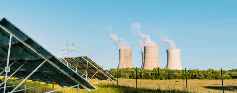 Energías renovables vs energía nuclear.